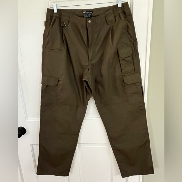 5.11 Tactical Series Pants Men’s Size 38x32 Utility Workwear Durable Gorpcore - Picture 1 of 12